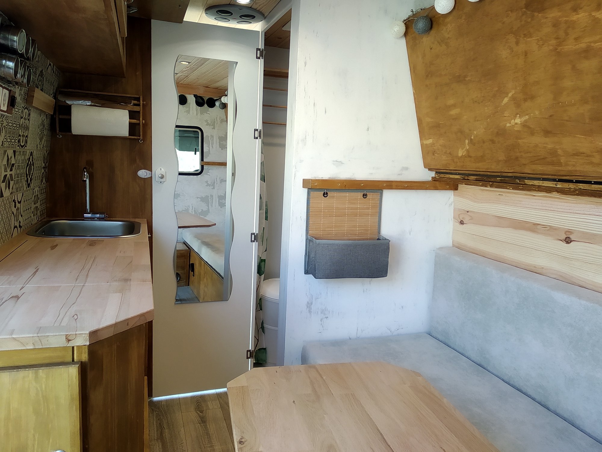 Van and roll